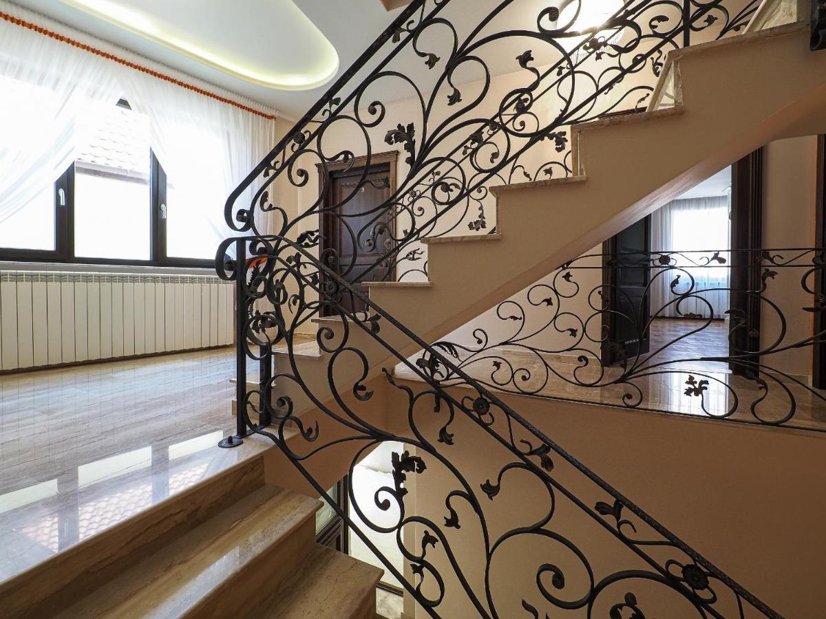 Boutique Central Sybin Zewnętrze zdjęcie